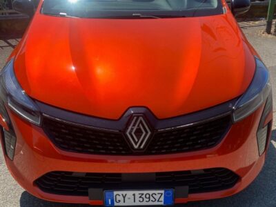 Renault Clio benzina rossa